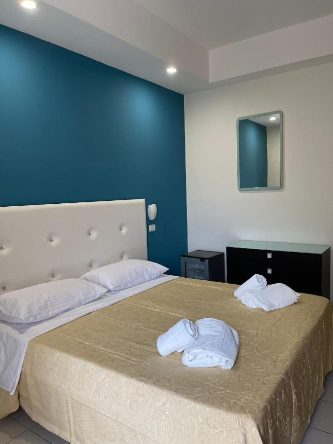 Hotel New Happy Rimini Phòng bức ảnh